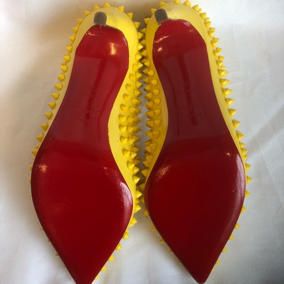 Yellow Pigalle Spiked Pumps (EUR 39) - Picture 4 of 4
